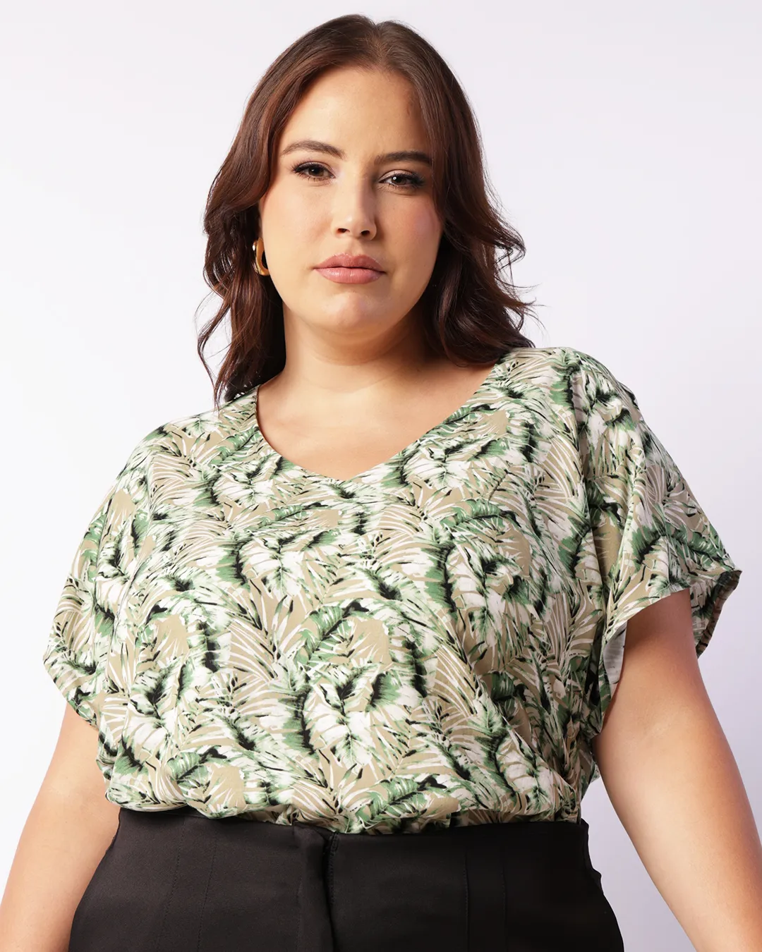 Blusa Plus Size Feminina Berry & Co. Viscose Estampada Verde