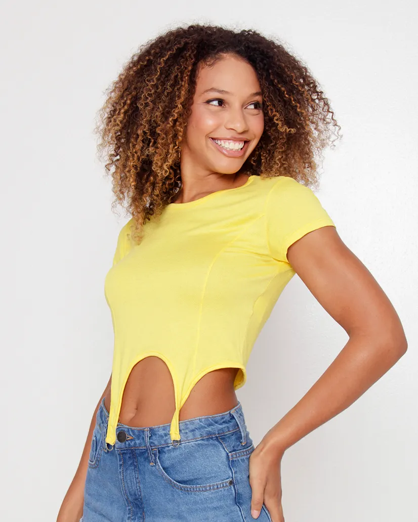 Blusa Feminina Cropped Manga Curta Com Tira E Argola Amarela