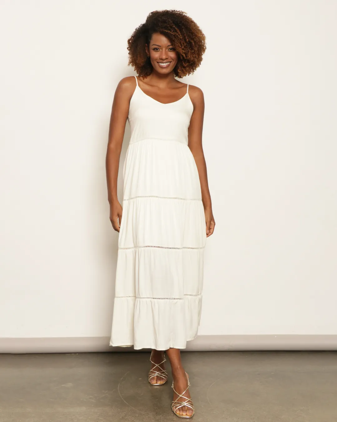 Vestido Feminino Berry & Co. Longo Viscose Três Marias Off White