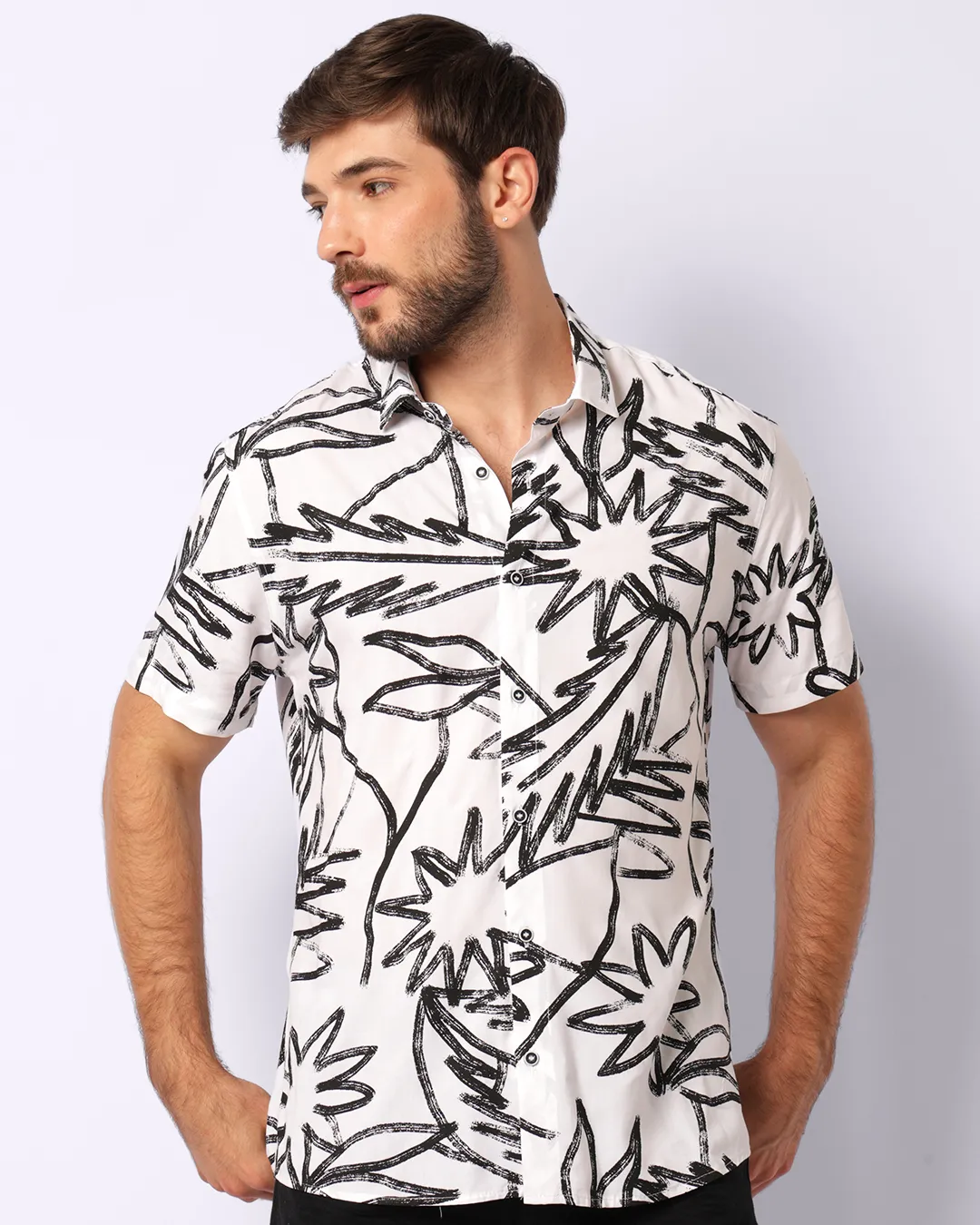 Camisa Masculina Estampada Floral Manga Curta Bege