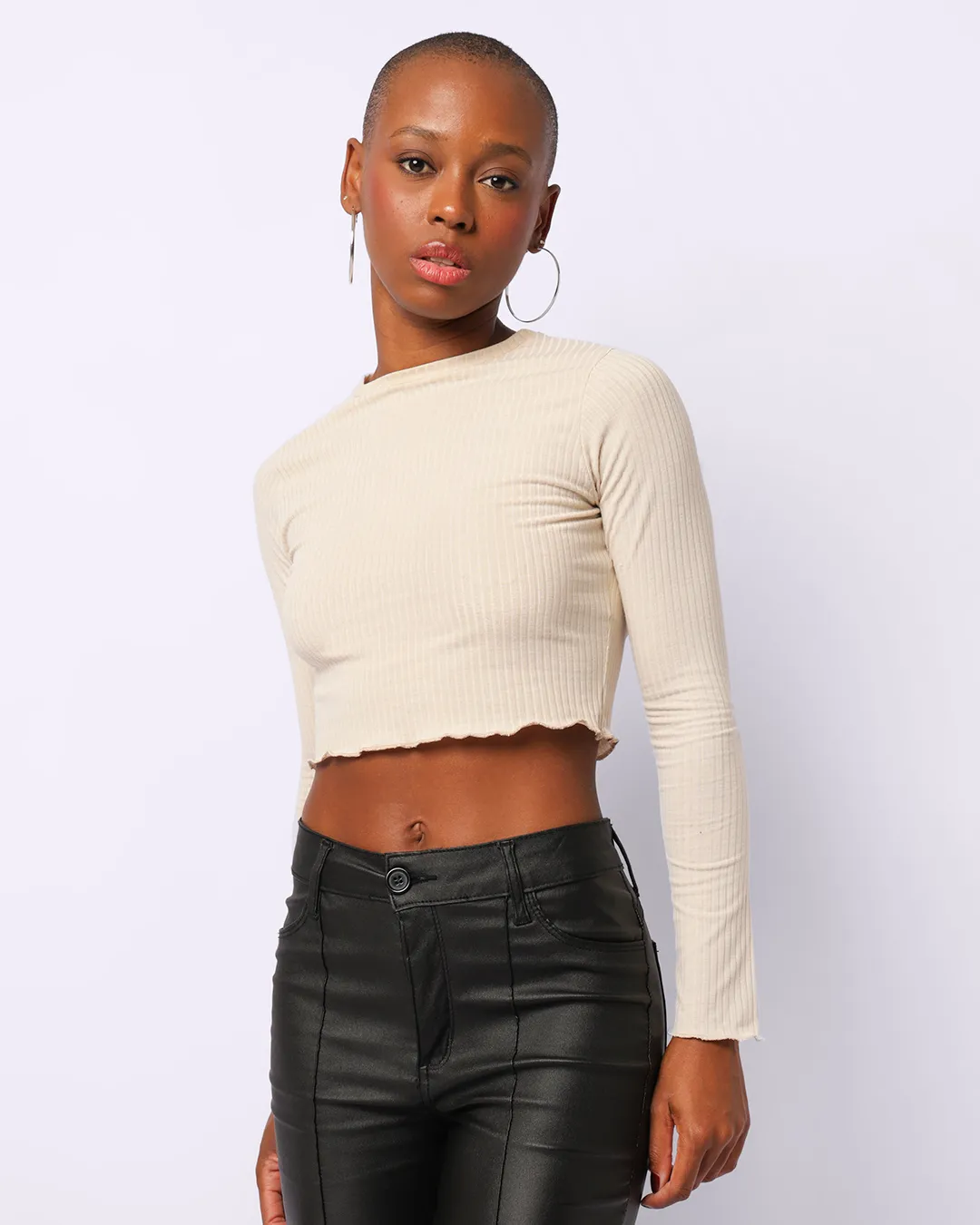 Blusa Feminina Cropped Manga Longa Canelada Frufru Bege