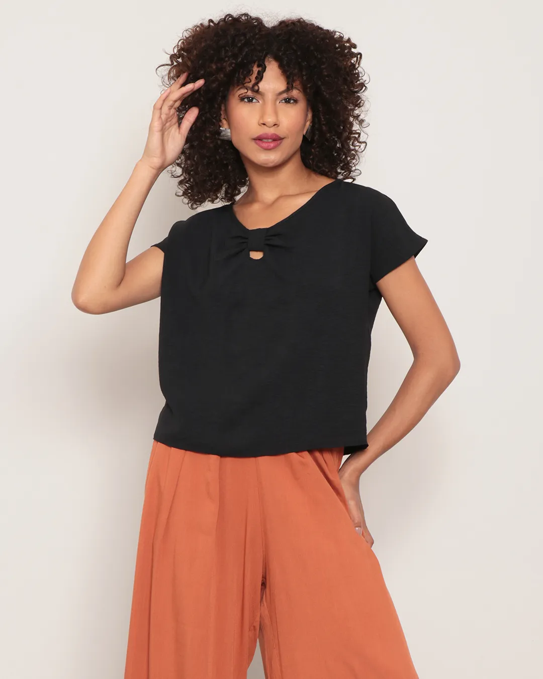 Blusa Feminina Manga Japonesa Preta
