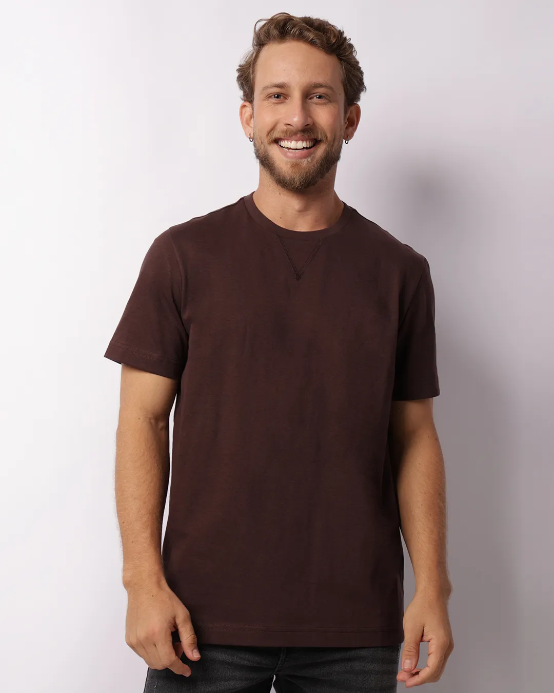Camiseta Masculina Premium Algodão Peruano Manga Curta Marrom