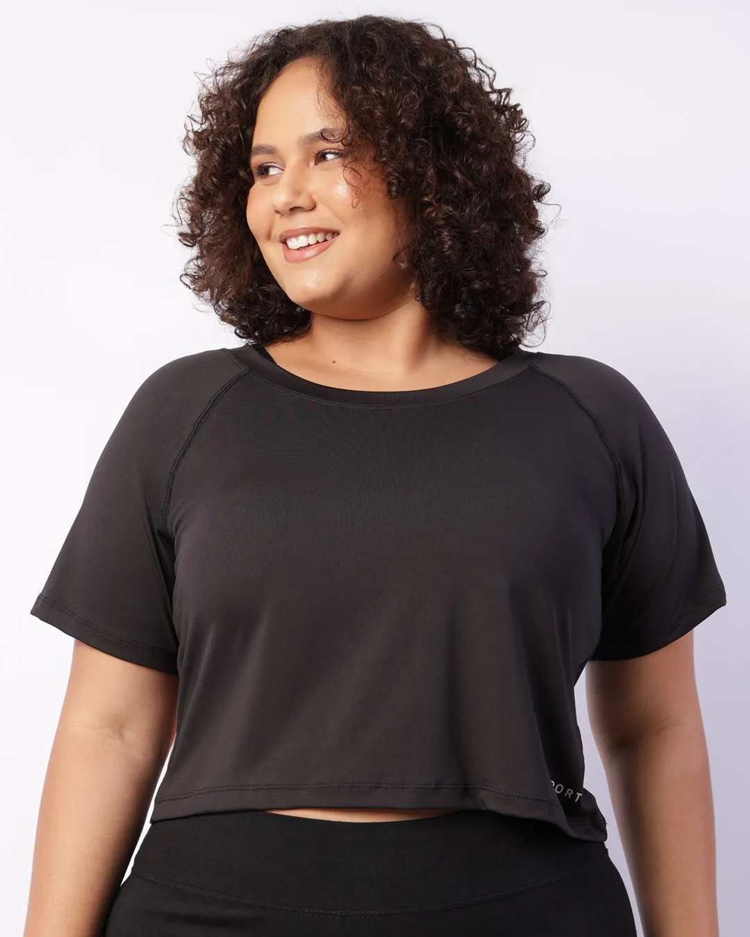 Blusa Fitness Plus Size Feminina Cropped Manga Curta Preta