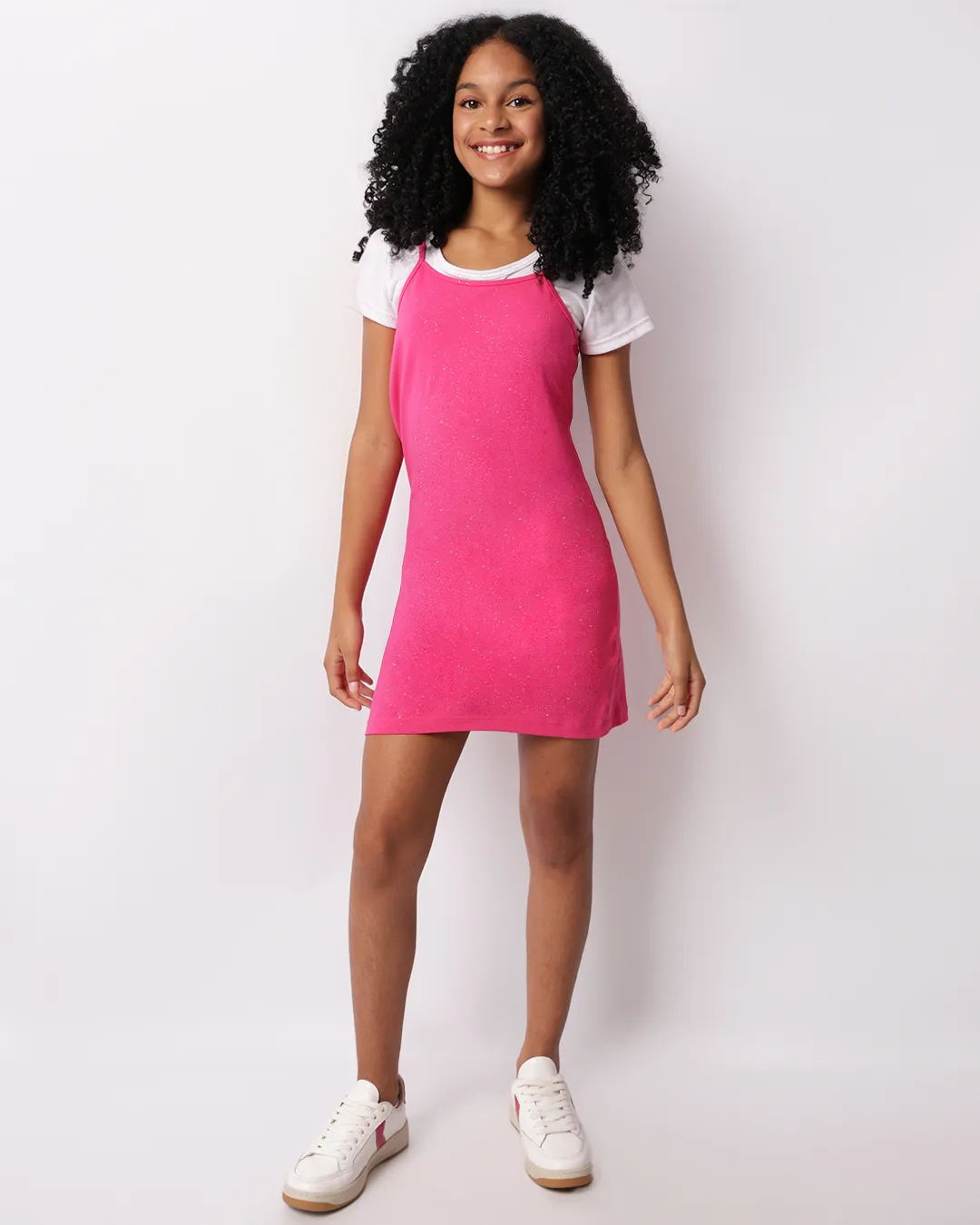 Vestido Juvenil Curto Com Glitter Rosa