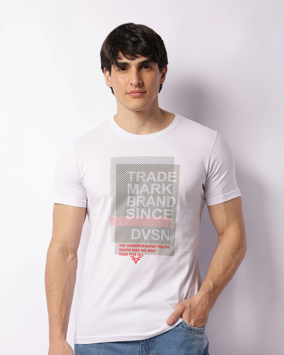 Camiseta Masculina Manga Curta Estampa Pontilhada Branca