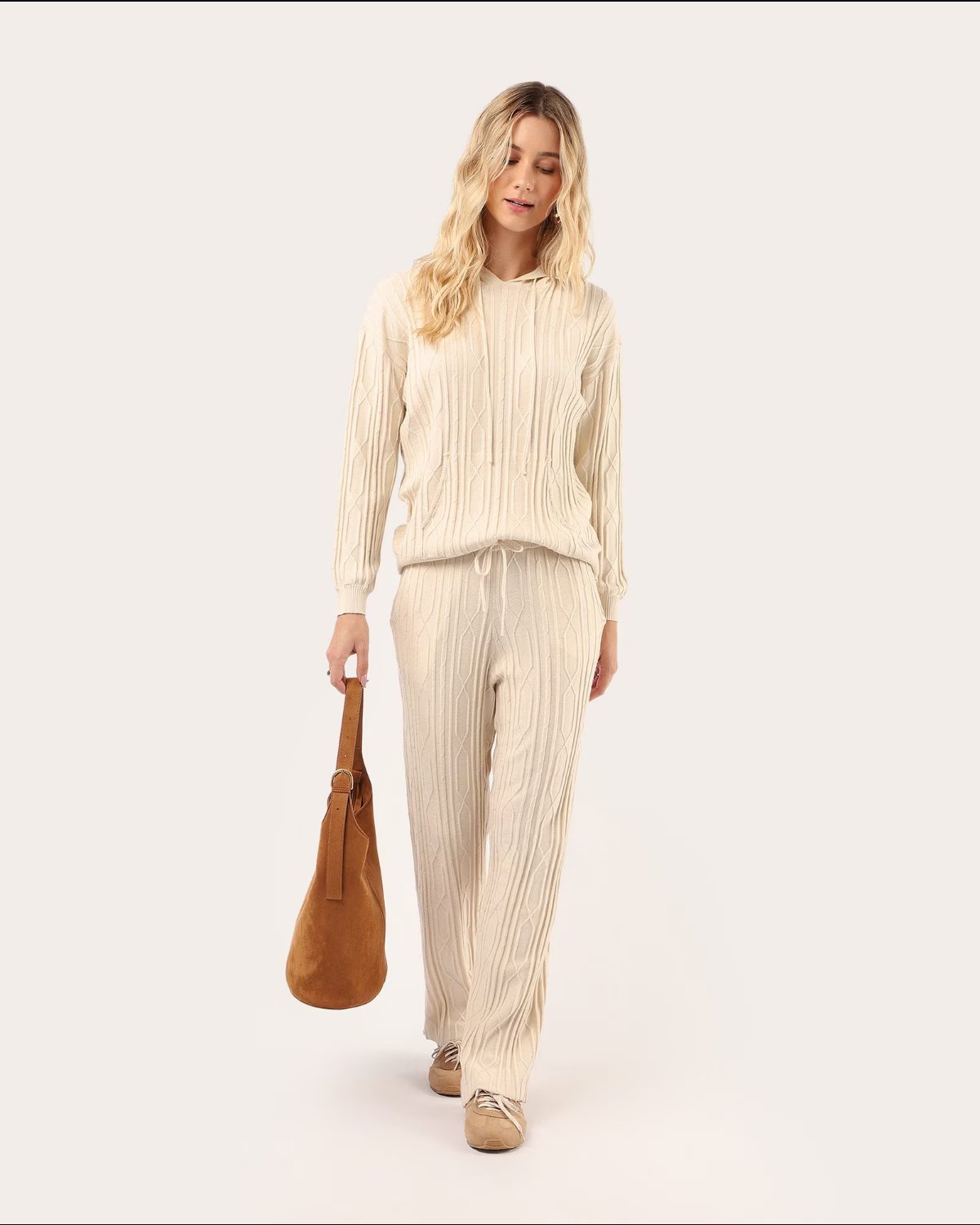 Calça feminina reta com elástico em tricot - Bege Claro
